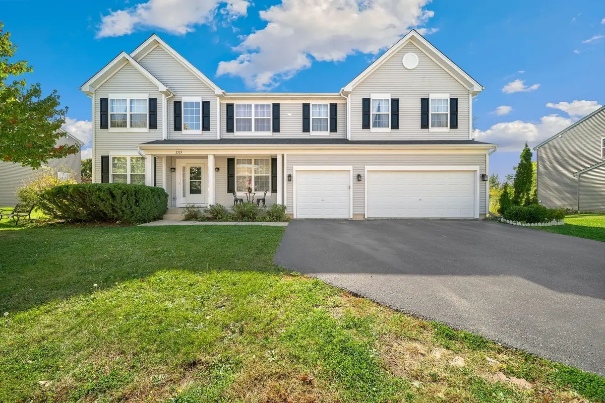 2529 W Autumn Drive