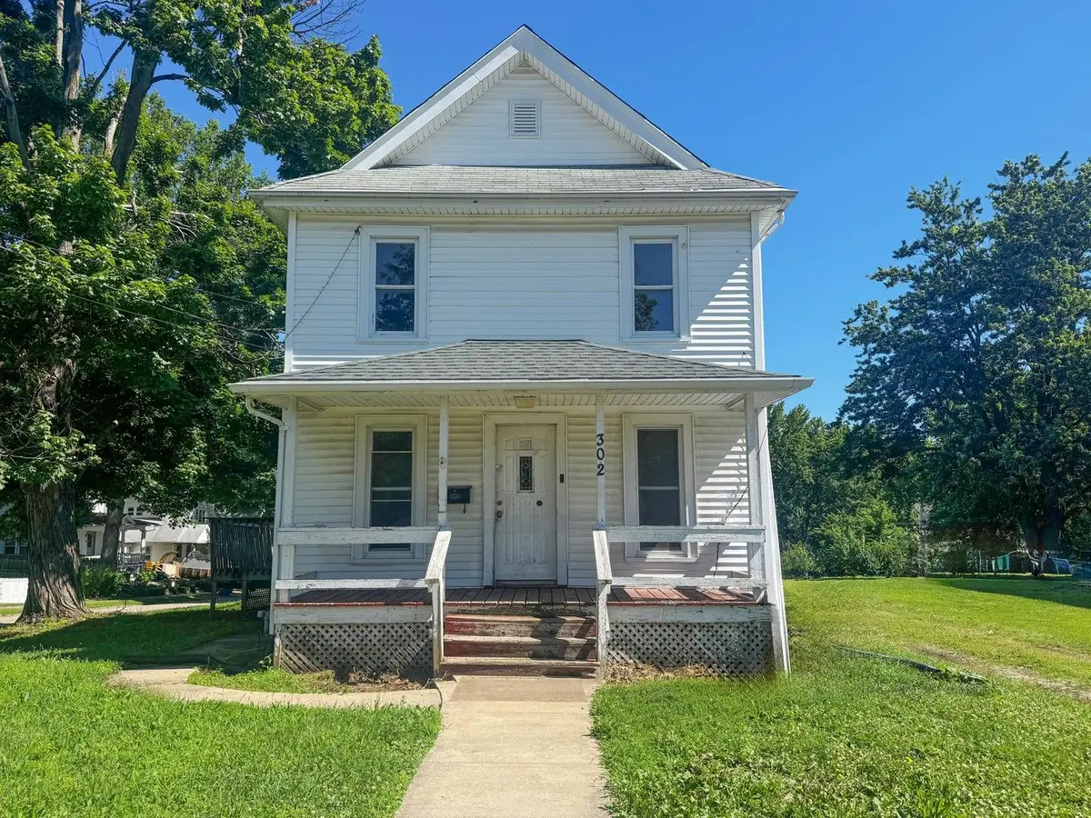 302 E Prospect Street