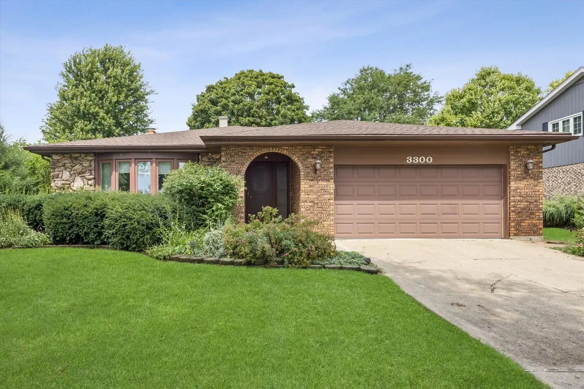 3300 Ailsworth Court