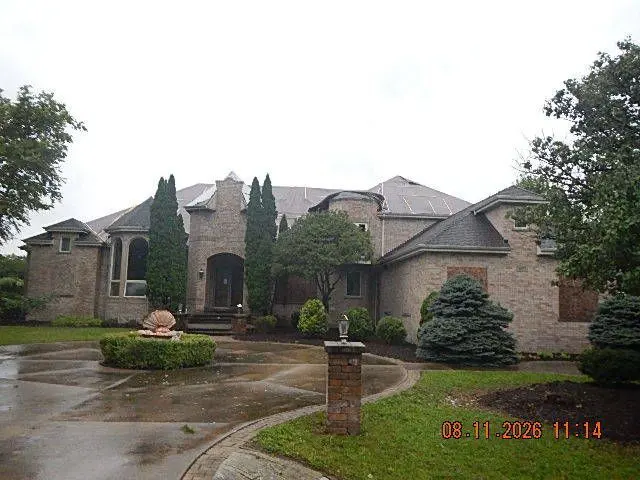 1071 Country Lane