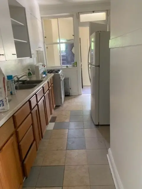 1542 W Jonquil Terrace