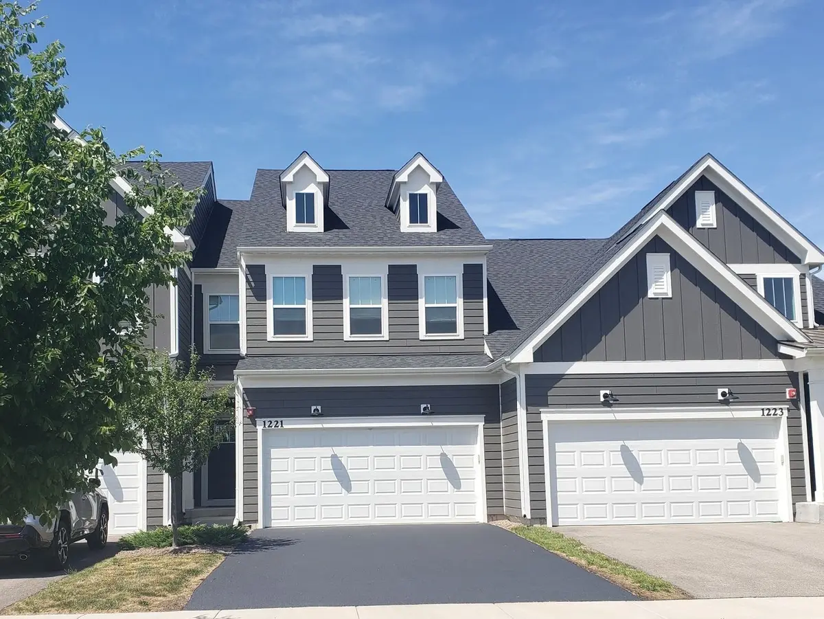 1221 Josiah Road
