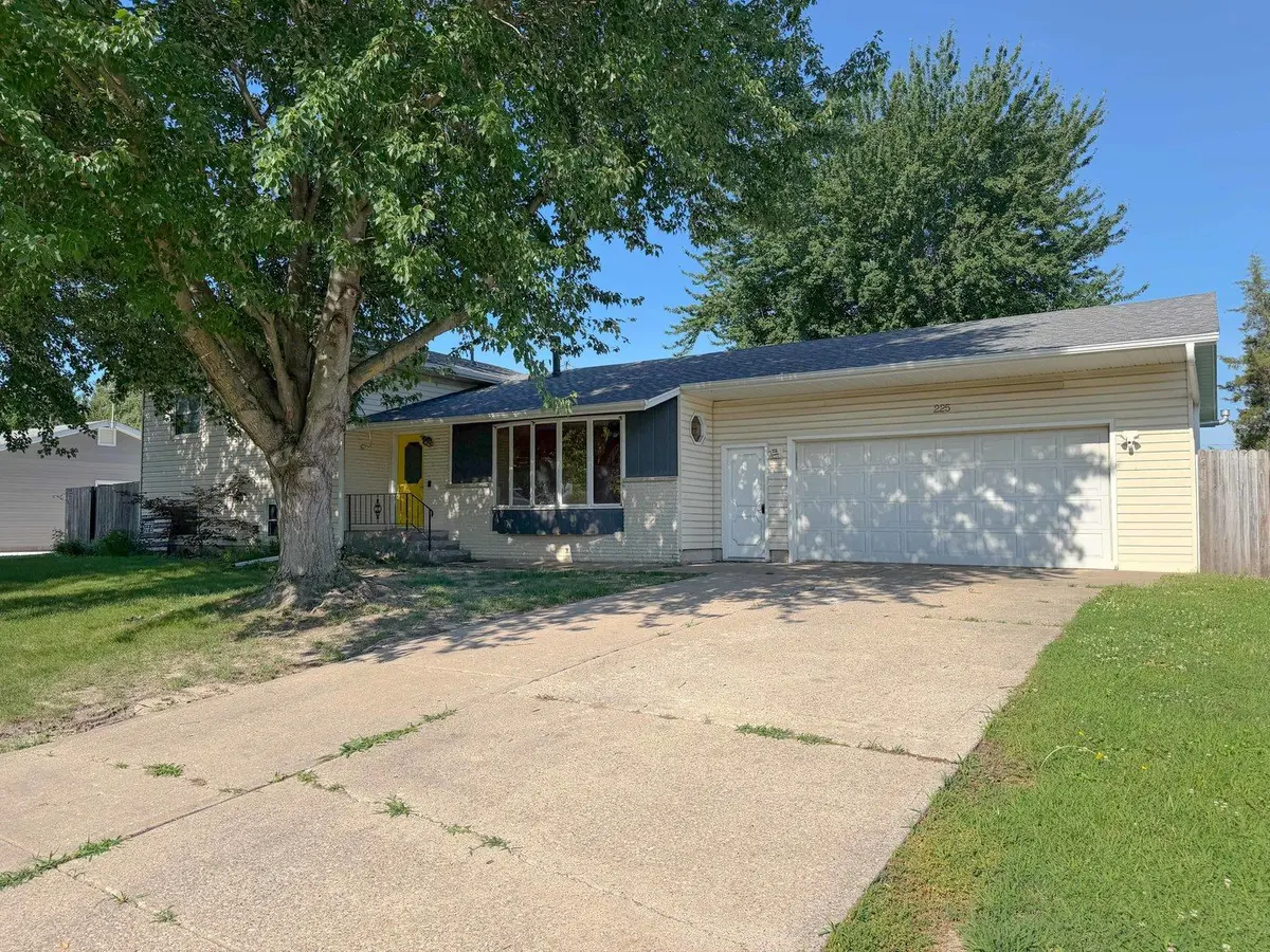 225 Melodie Lane