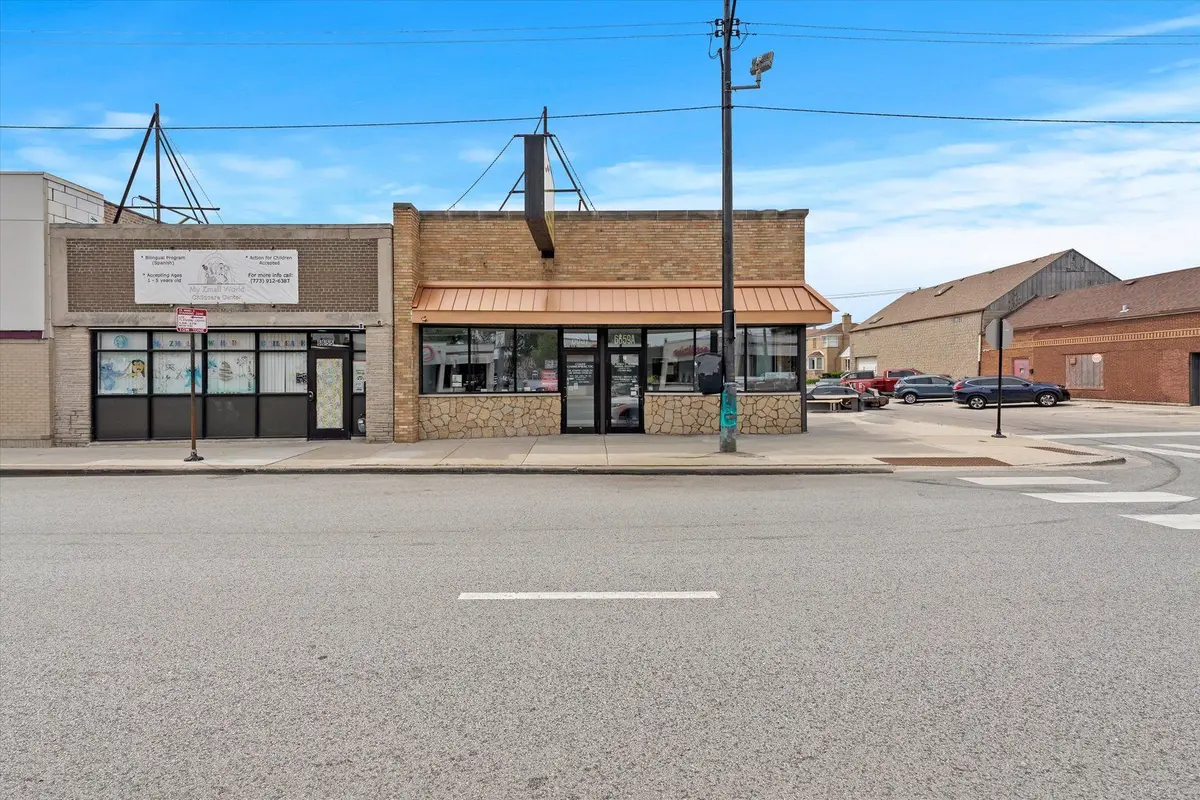 6659 W Archer Avenue