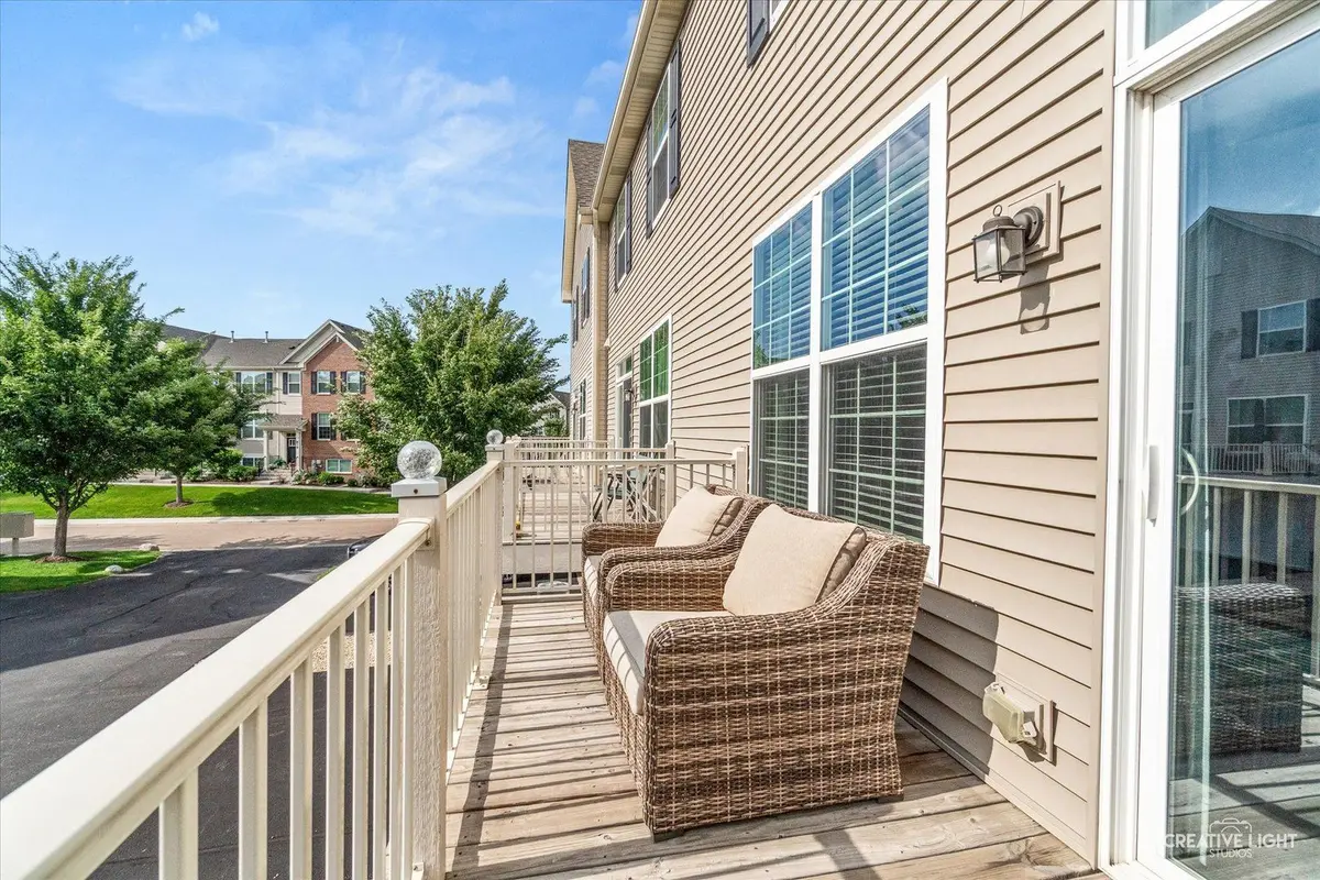 263 Lakeshore Drive