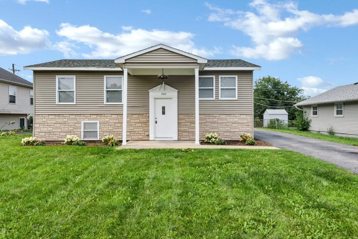 1022 Villa Vista Drive