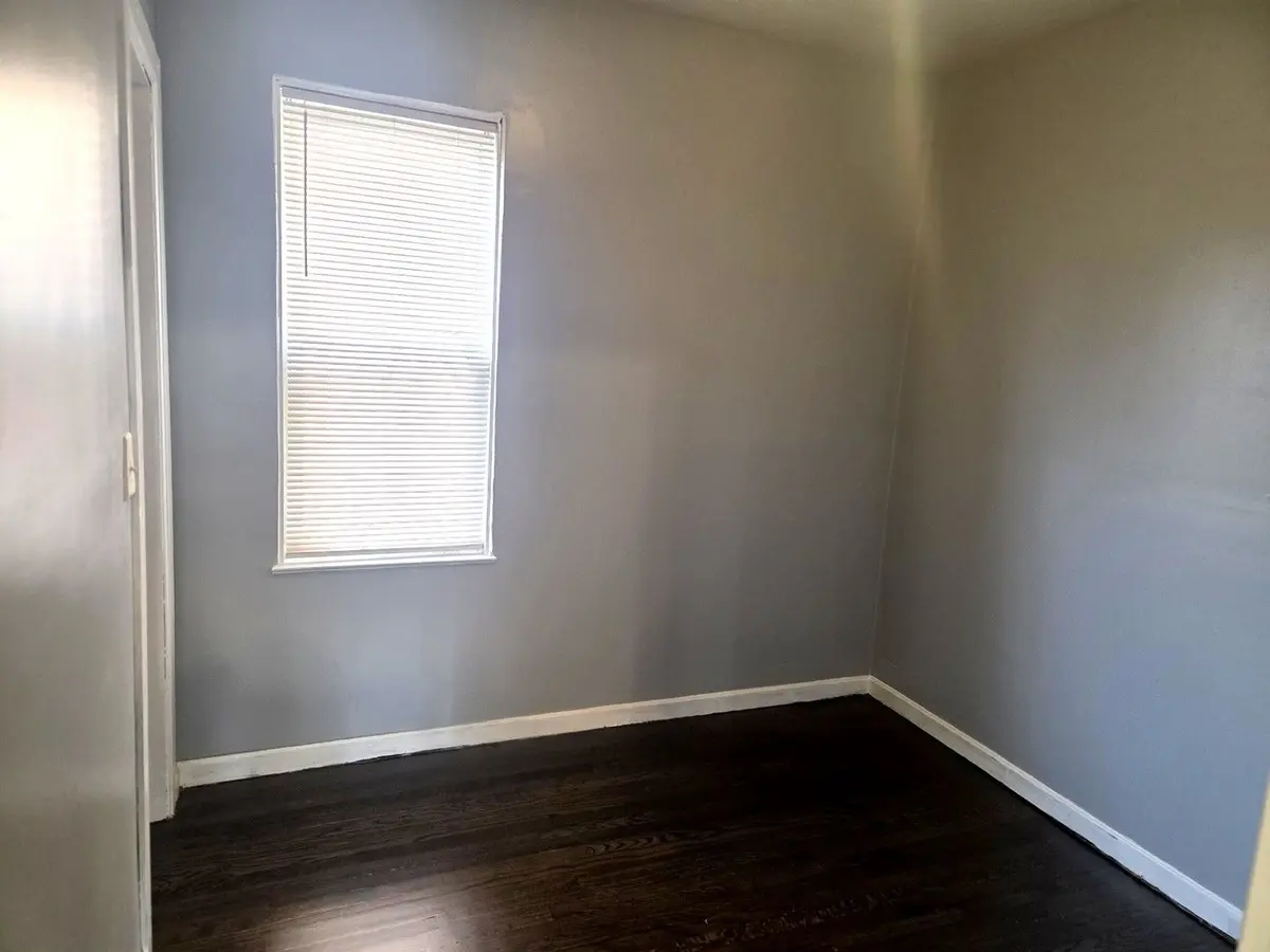 2530 S 60th Court