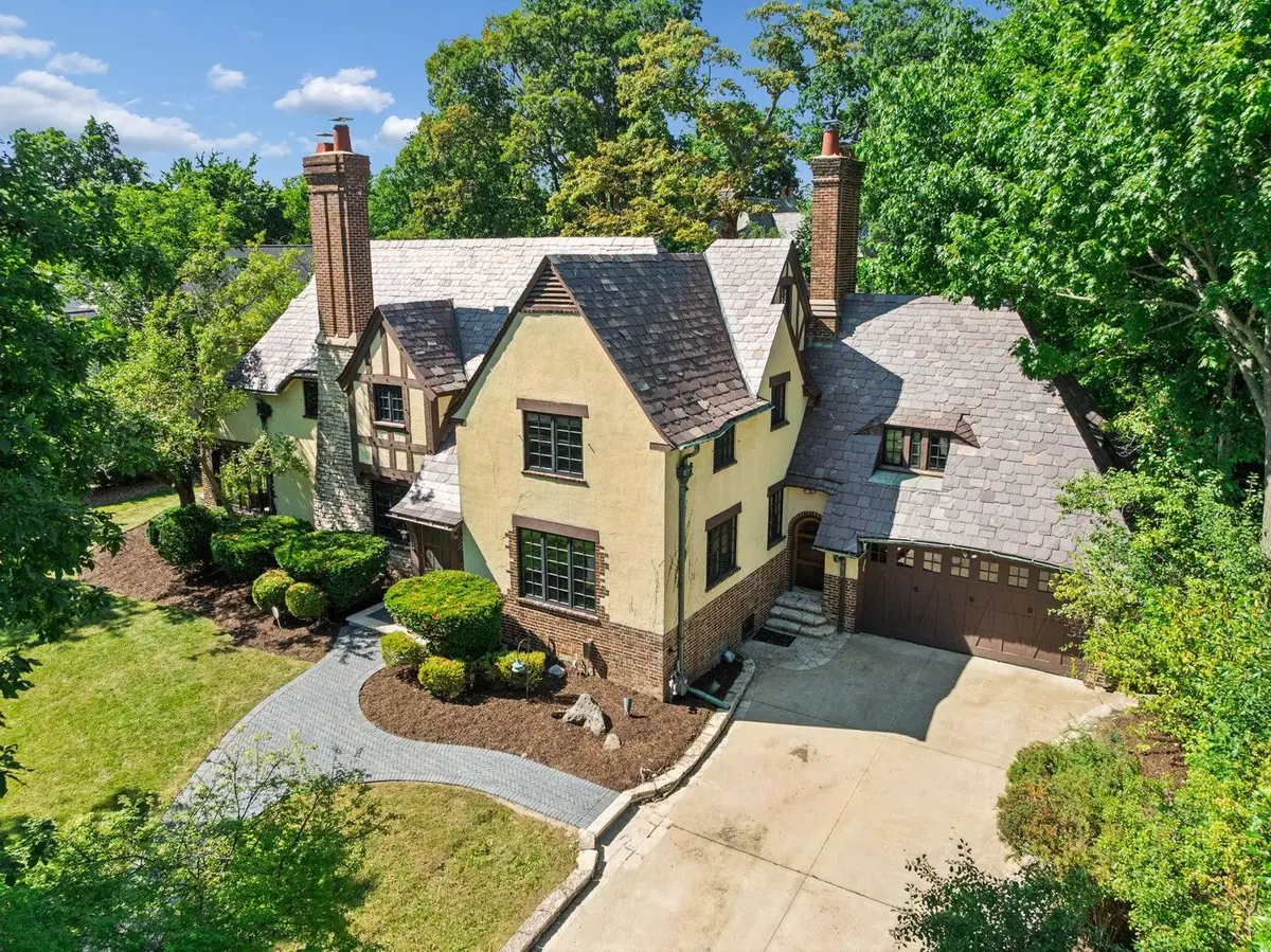465 Dundee Road
