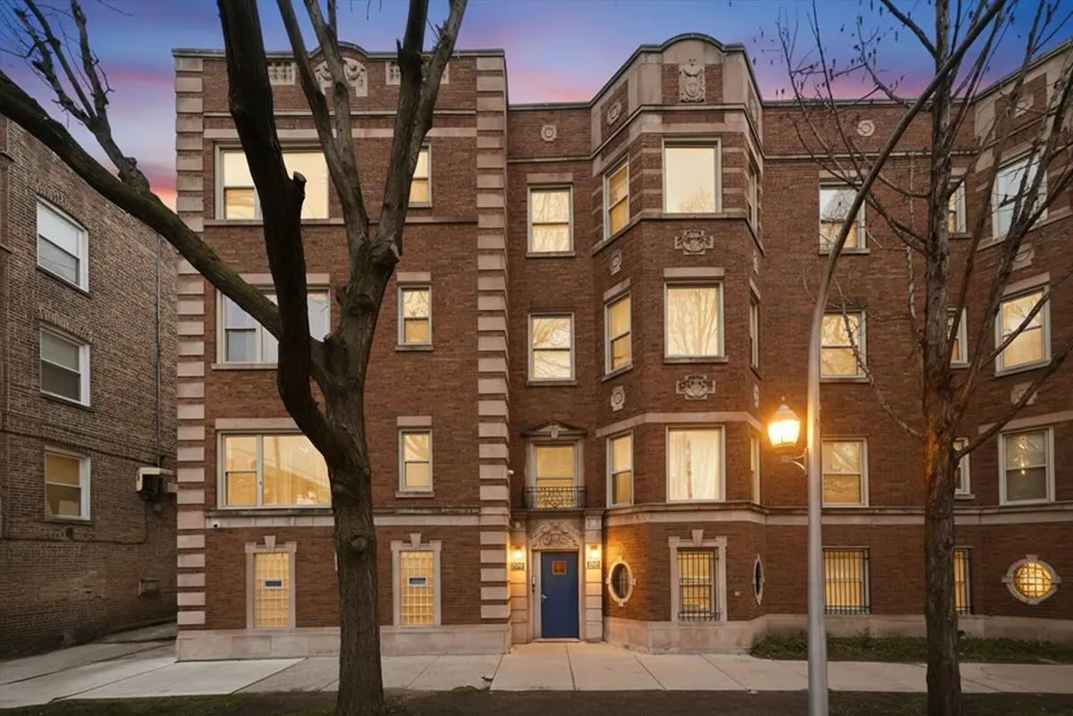 850 E 82nd Street