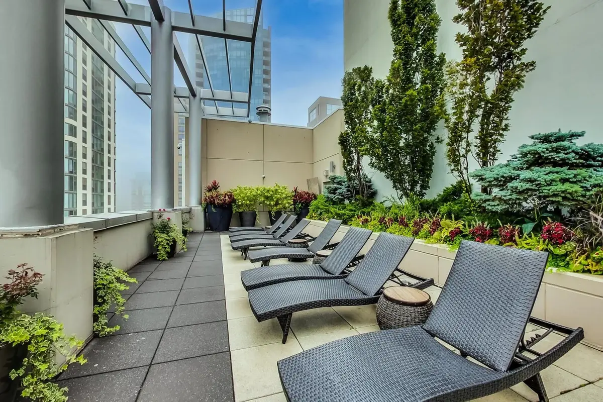 201 N Westshore Drive