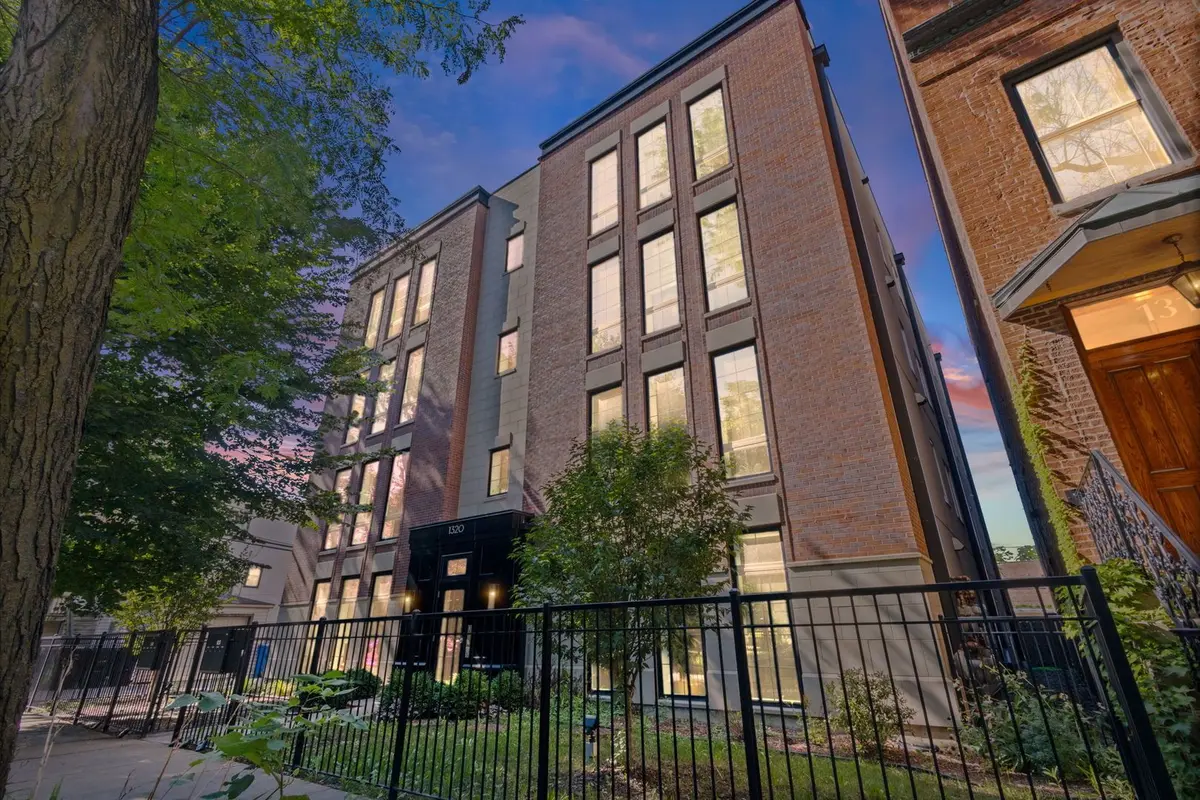 1320 W Lexington Street