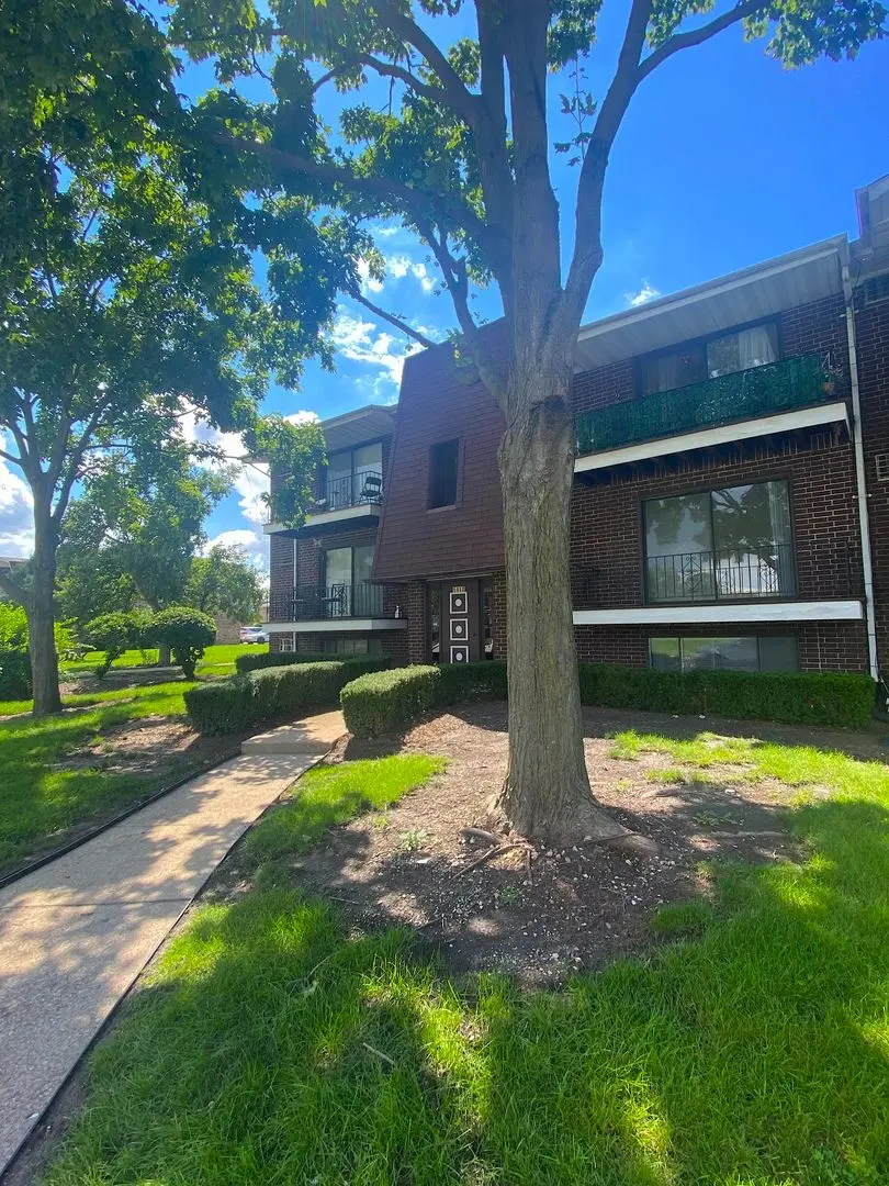 1412 Willow Lane