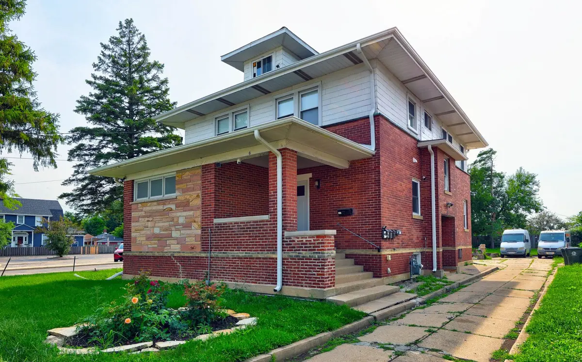 6 S Monterey Avenue