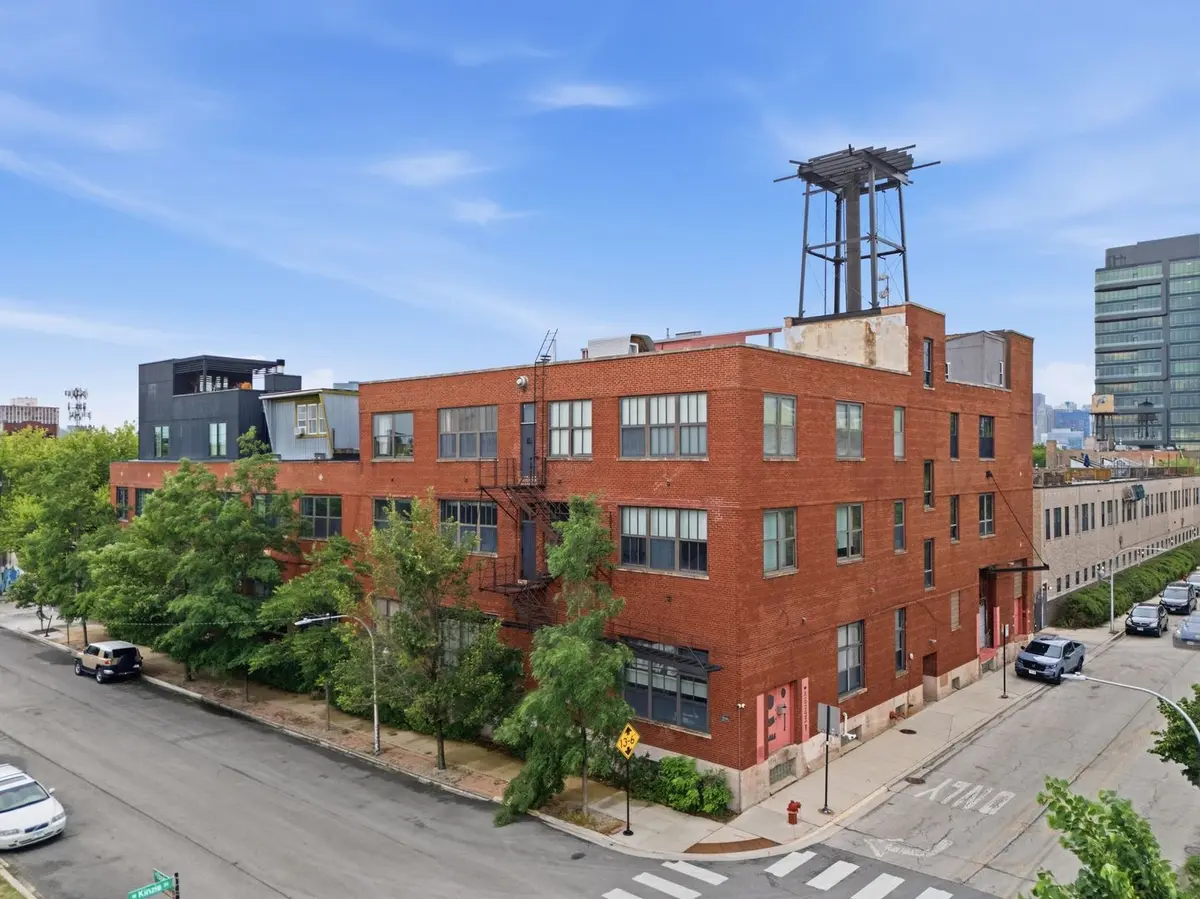 407 N Elizabeth Street