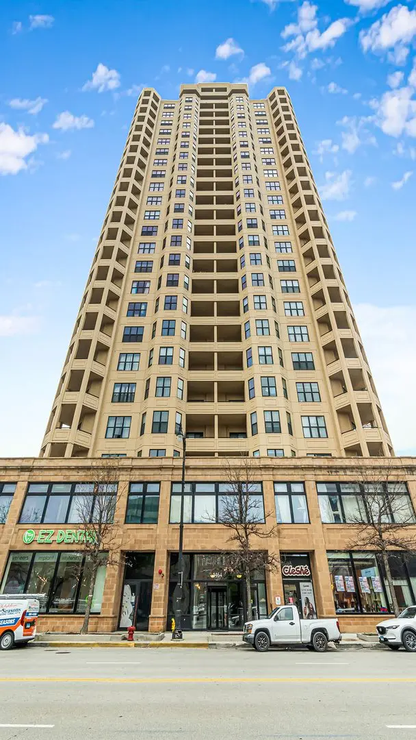 1464 S Michigan Avenue