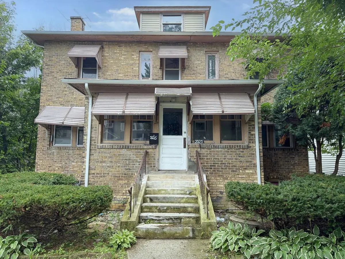 2025 Dodge Avenue