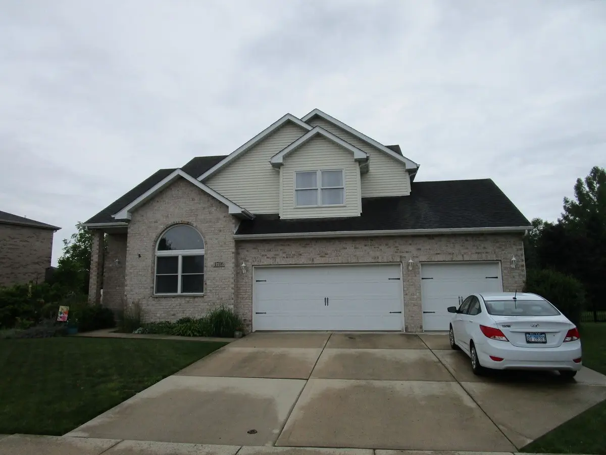 1716 Kingtree Drive