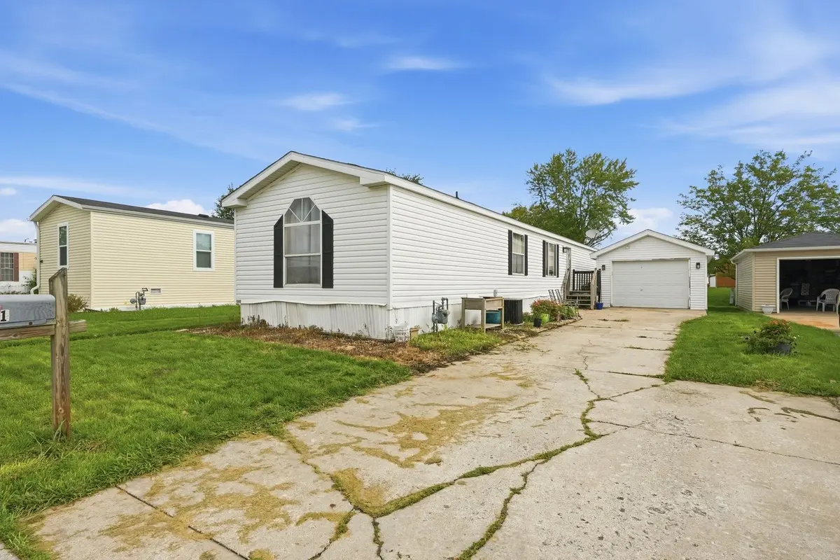 141 Flamingo Drive