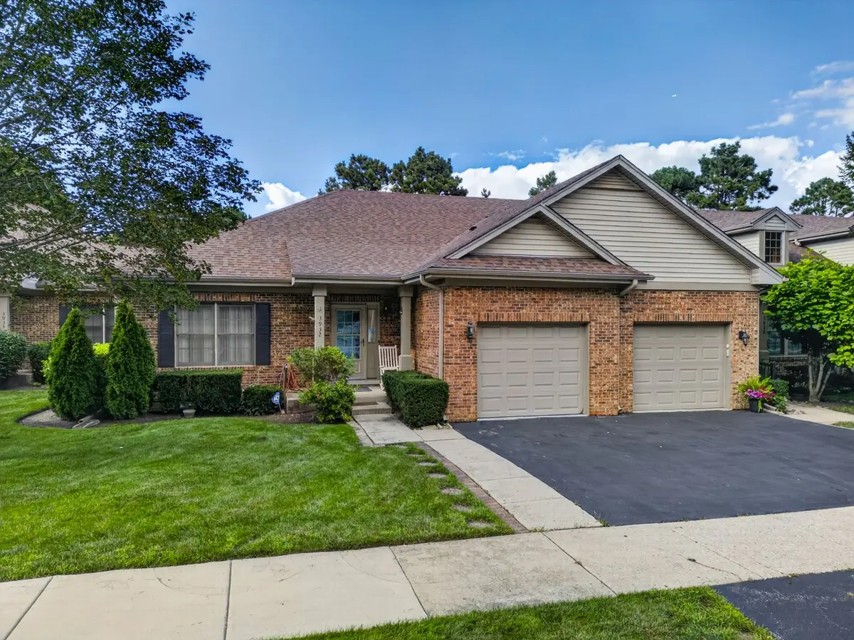 3932 Balmoral Court