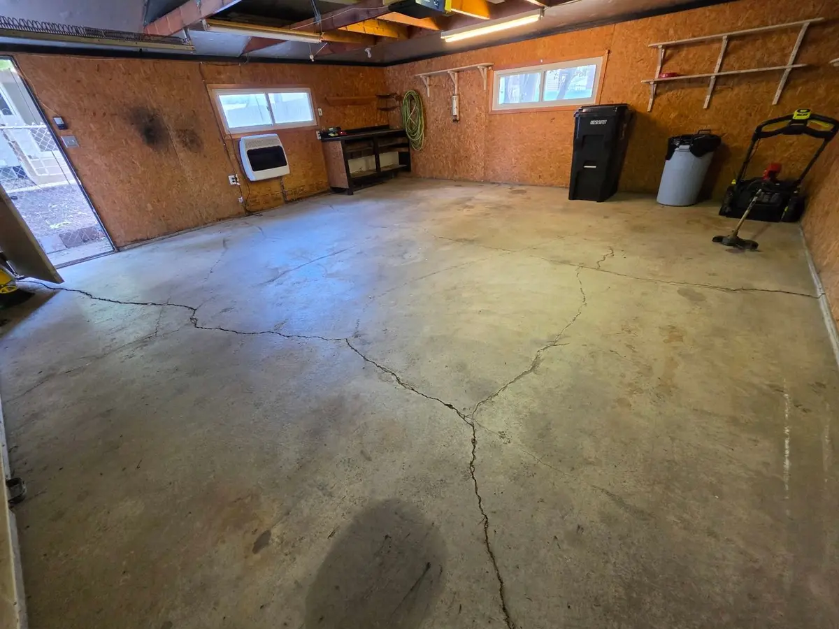 907 Retz Drive