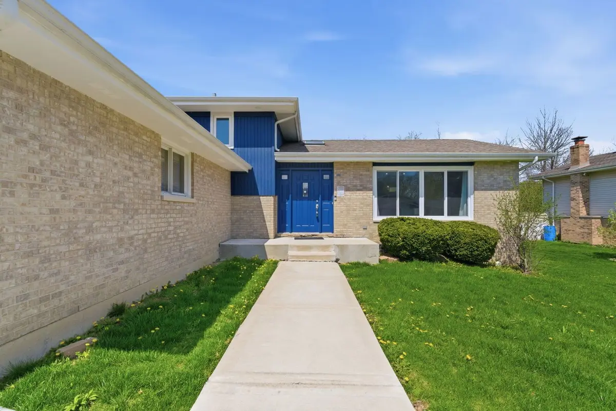 3494 Fairway Drive