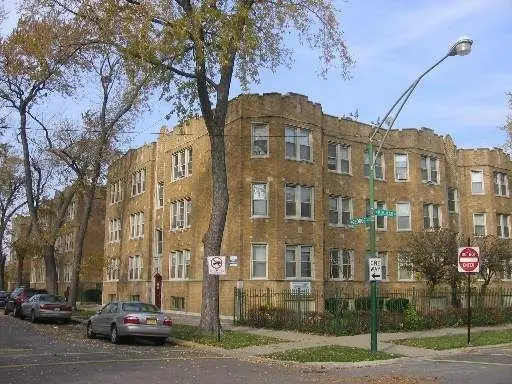 4546 W George Street