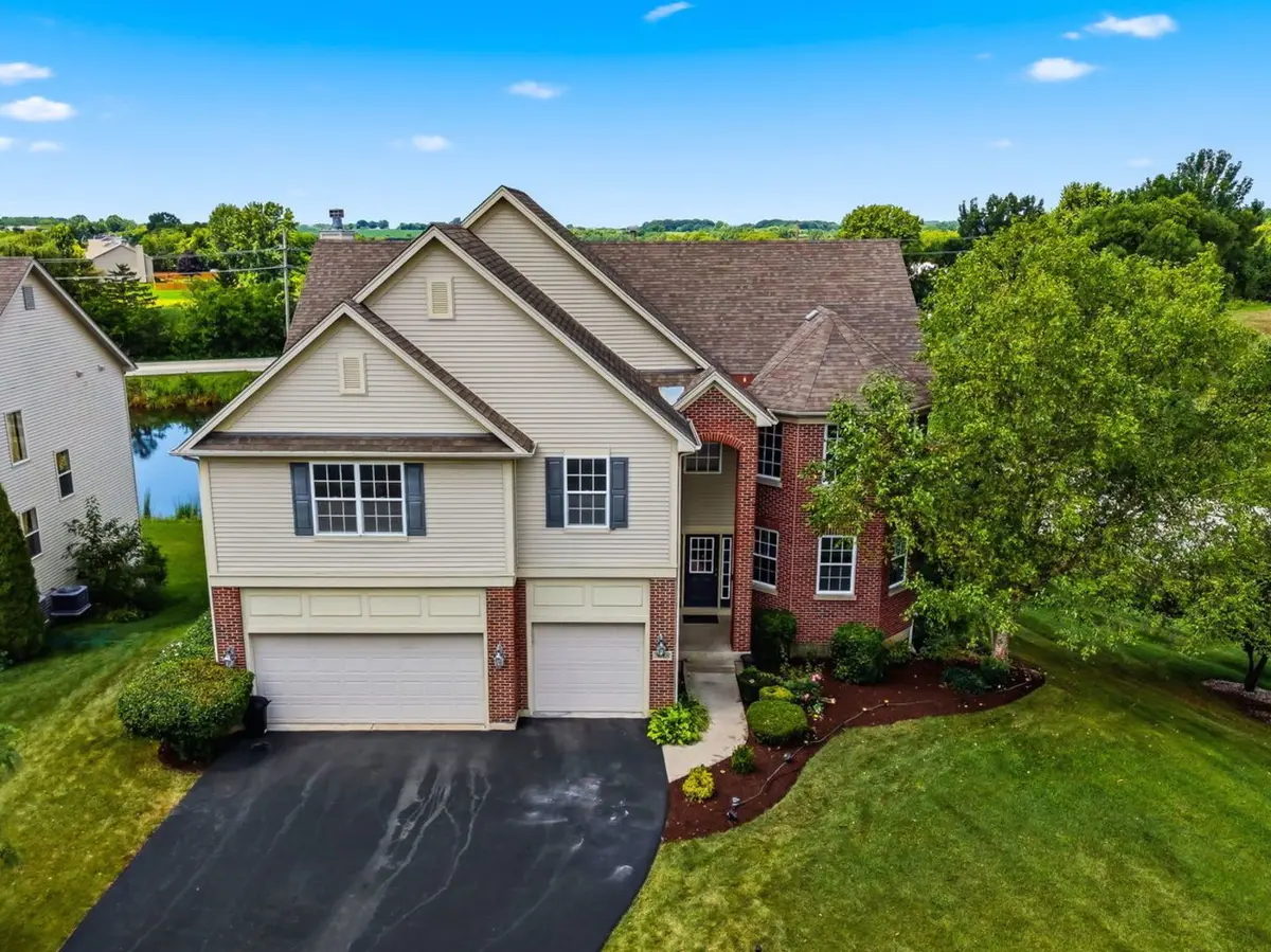 5218 Greenshire Circle