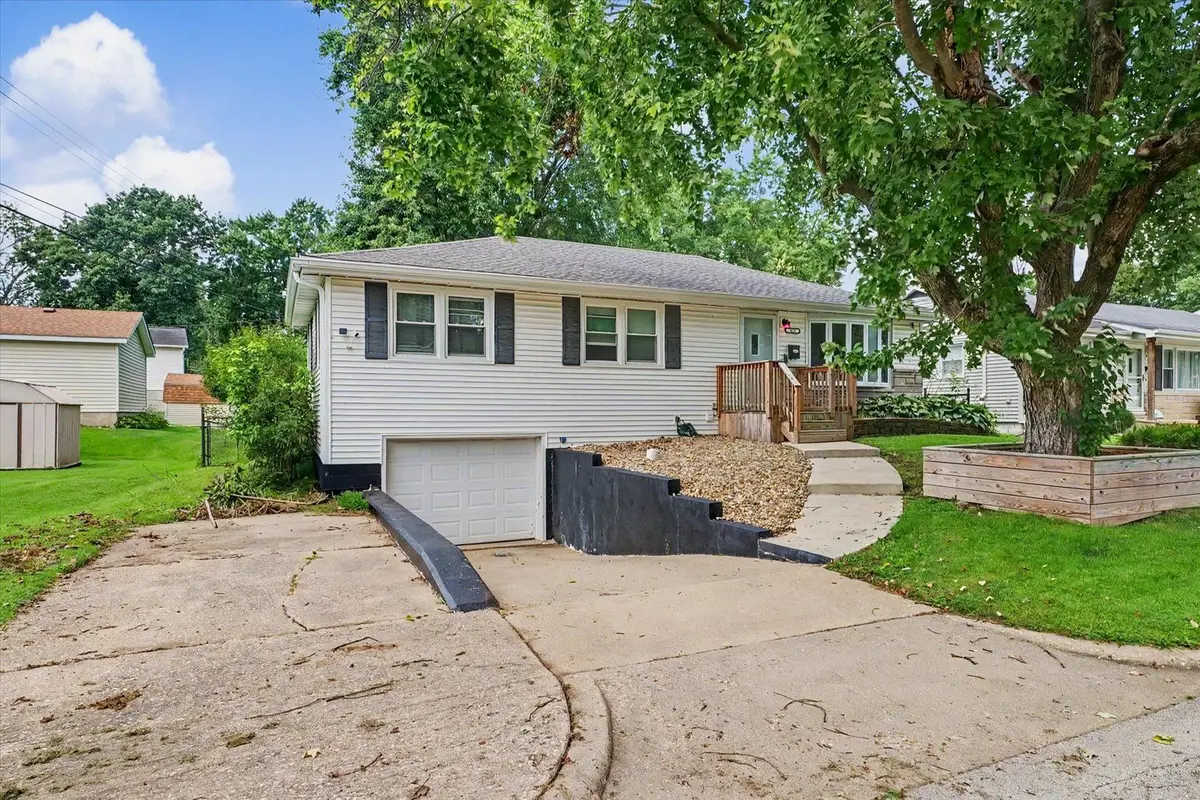 49 Colorado Drive