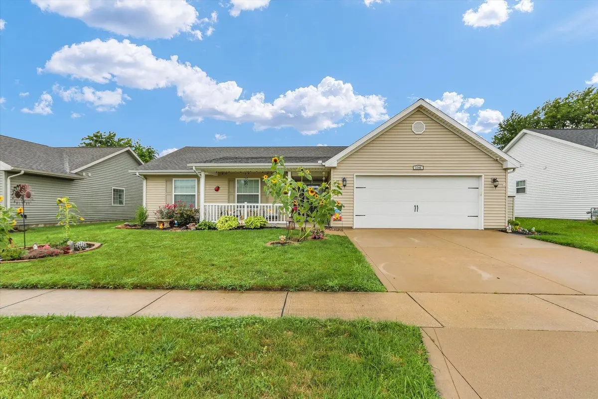 2705 N Skyline Drive