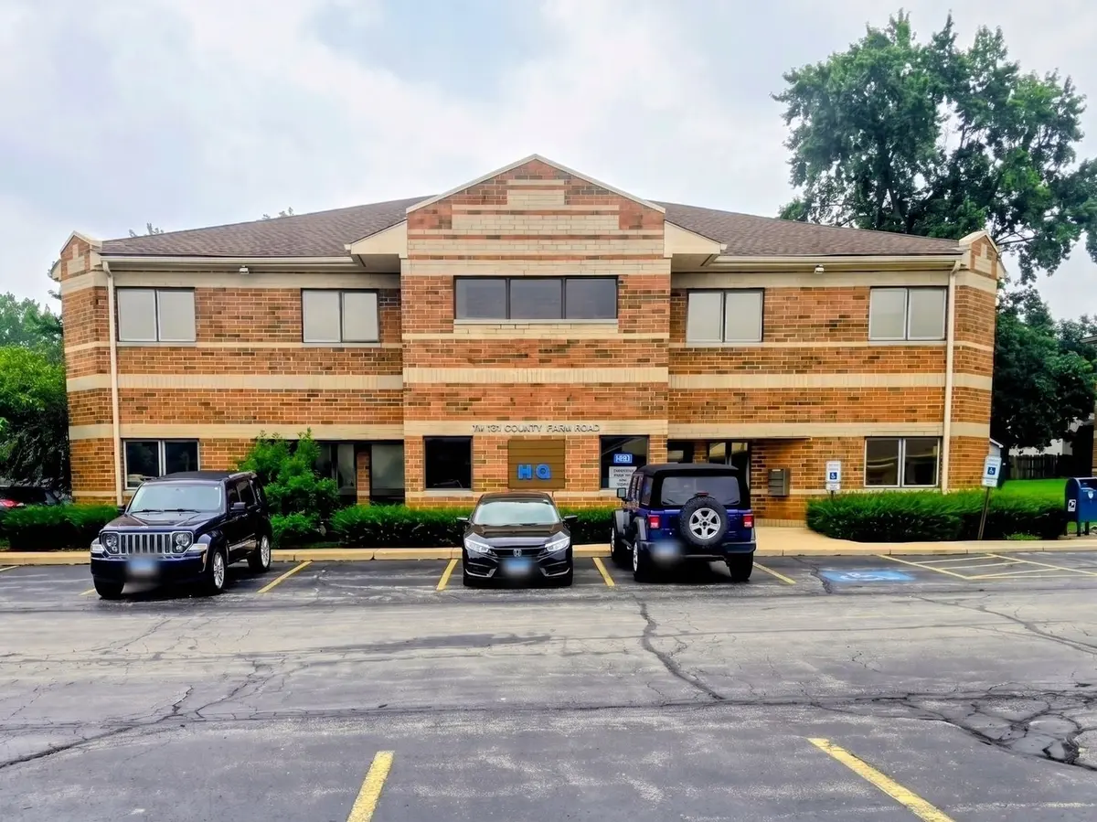 1N131 County Farm Road