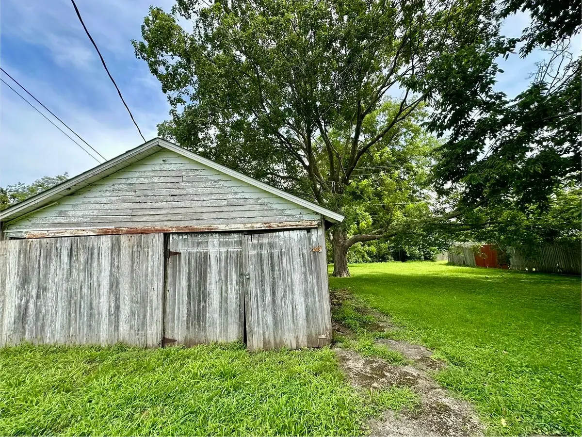 606 E Ethel Street