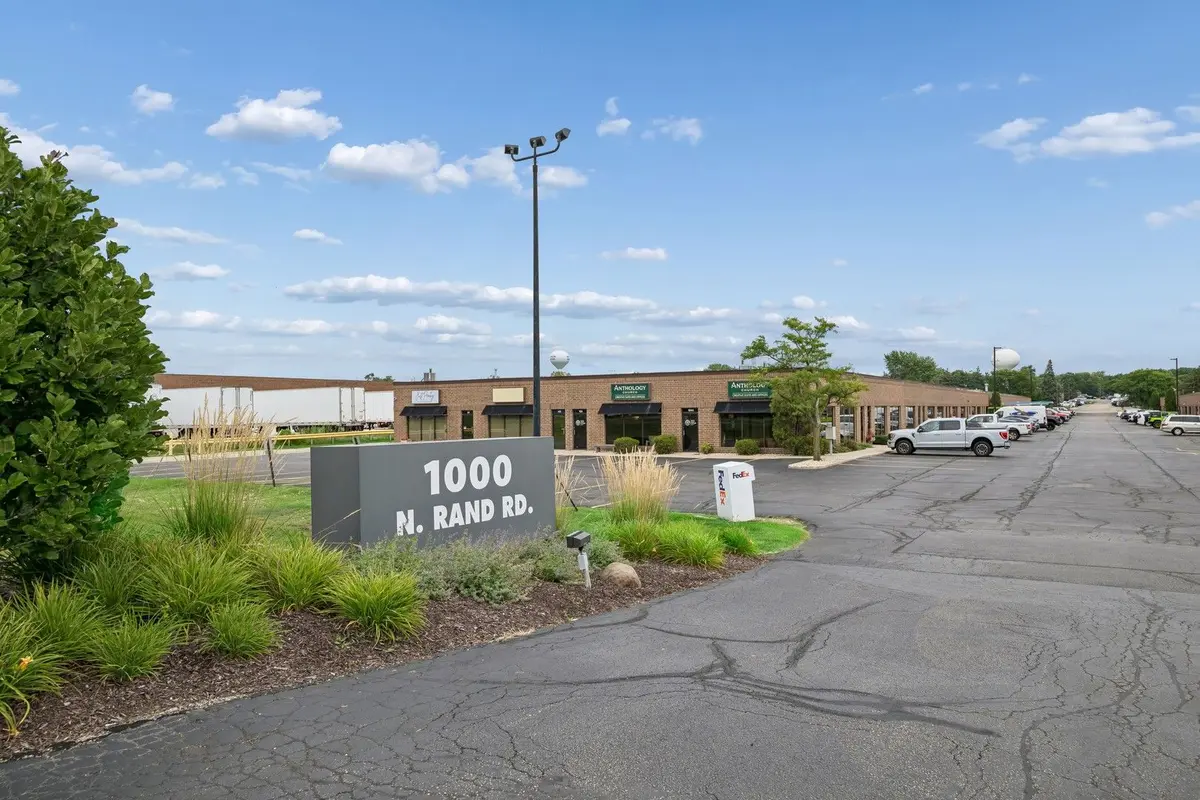 1000 North Rand Road