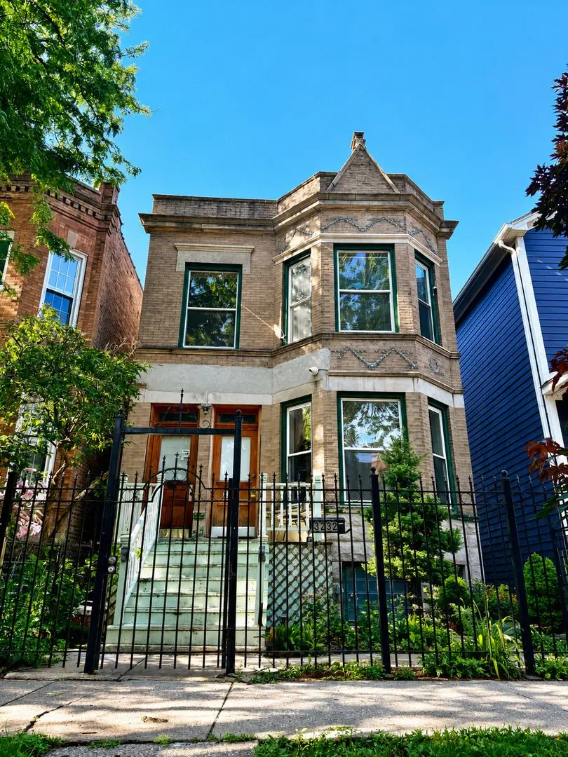 3232 W Lemoyne Street