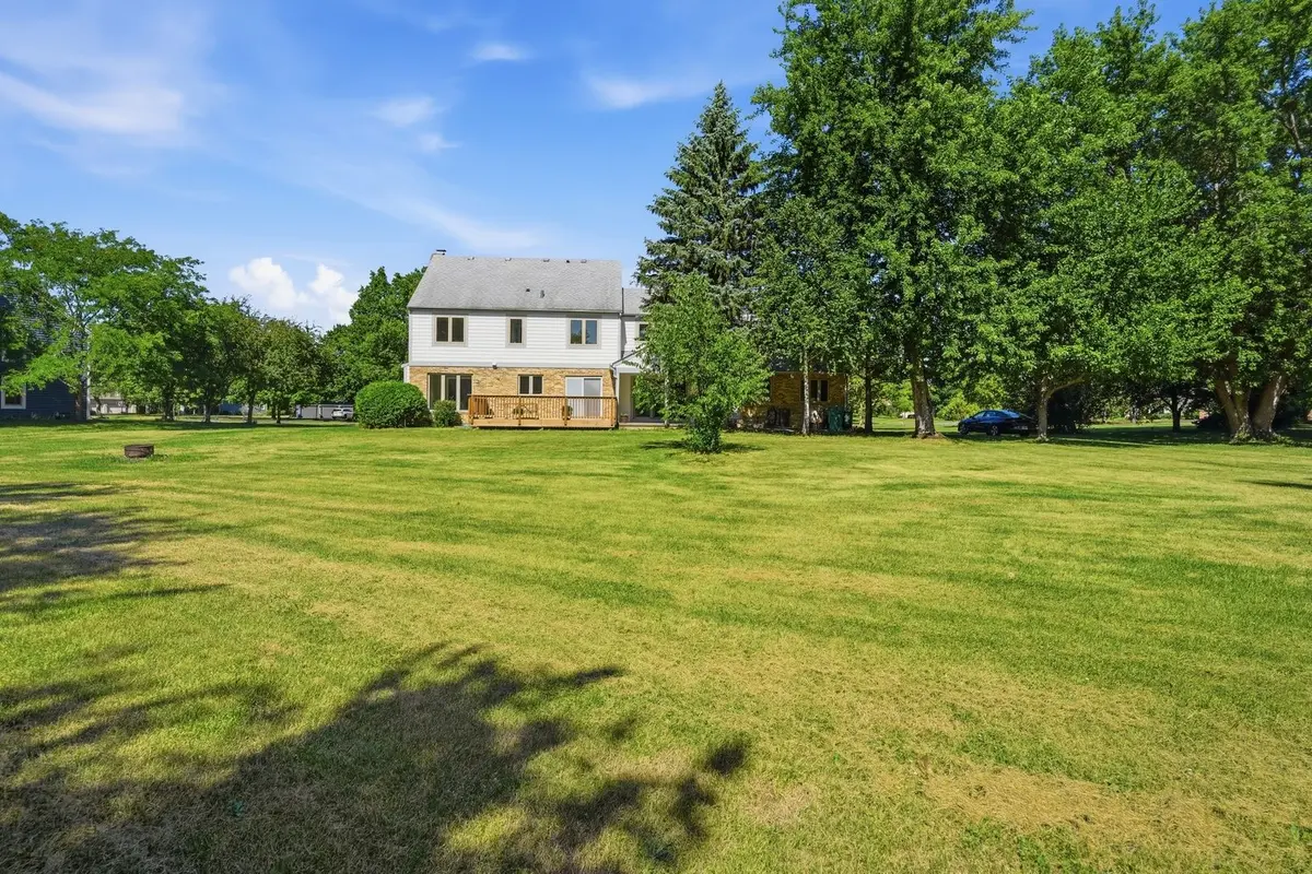 7711 Dairy Lane