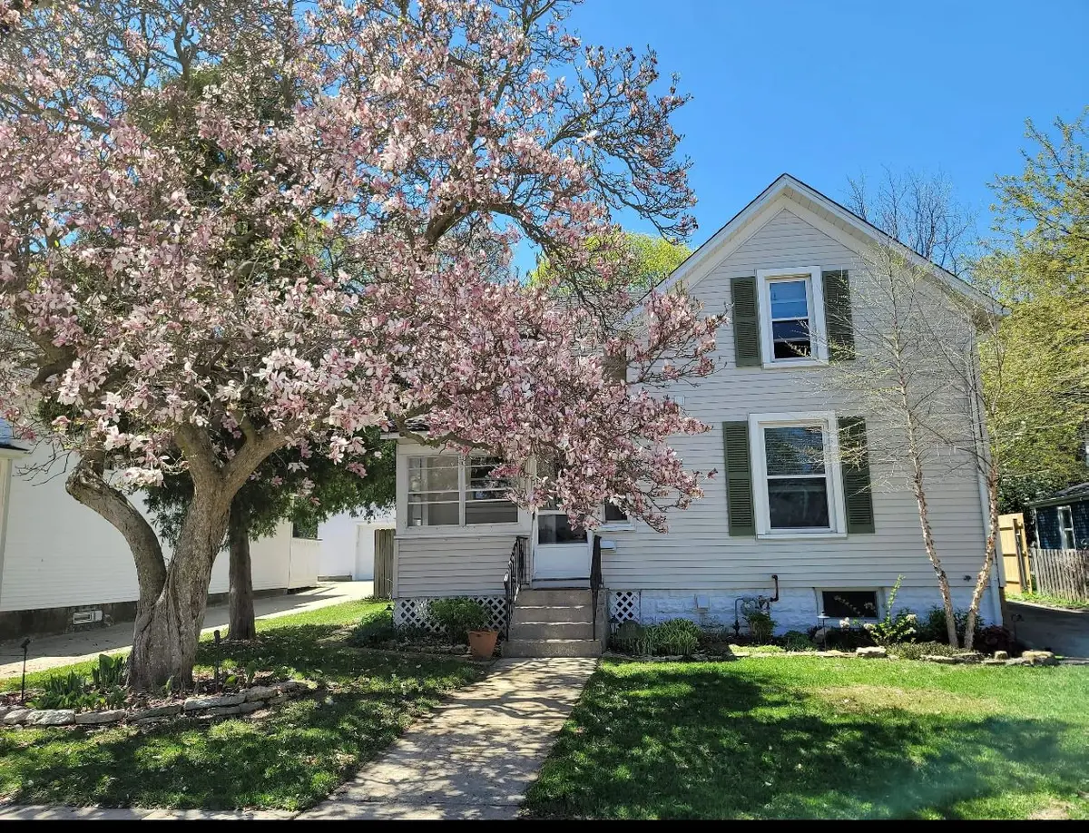 628 Illinois Street