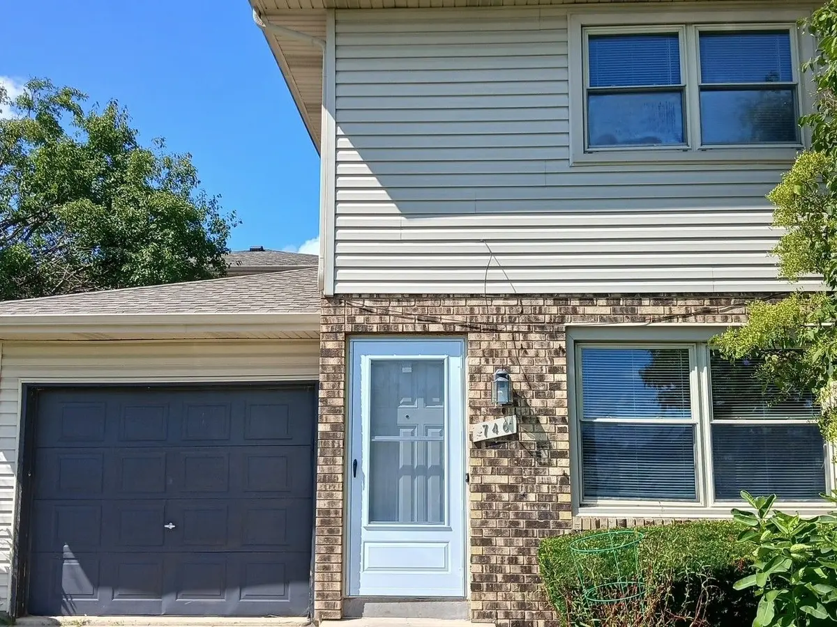 746 Oakton Road