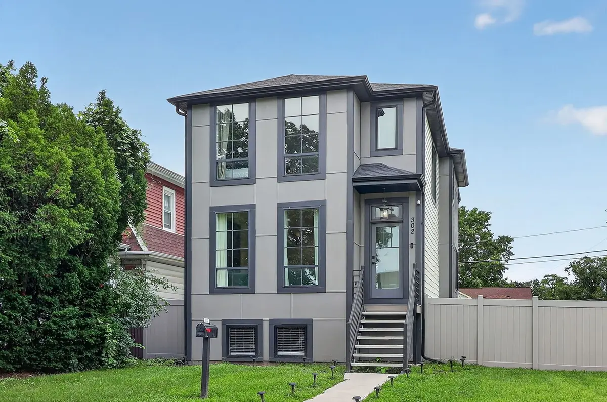 302 S 7th Avenue