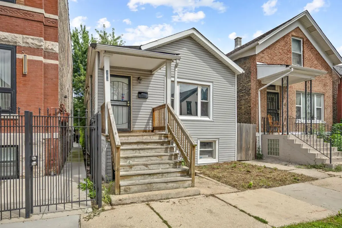 3450 W Walnut Street