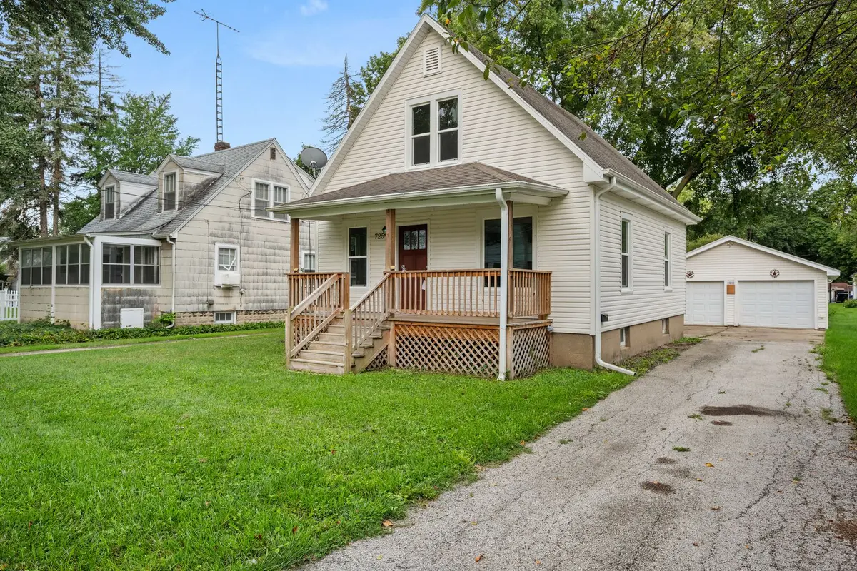 725 N 11th Street