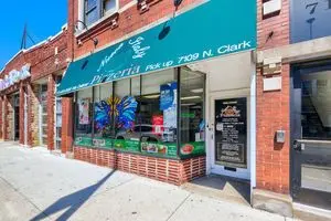 7109 N Clark Street