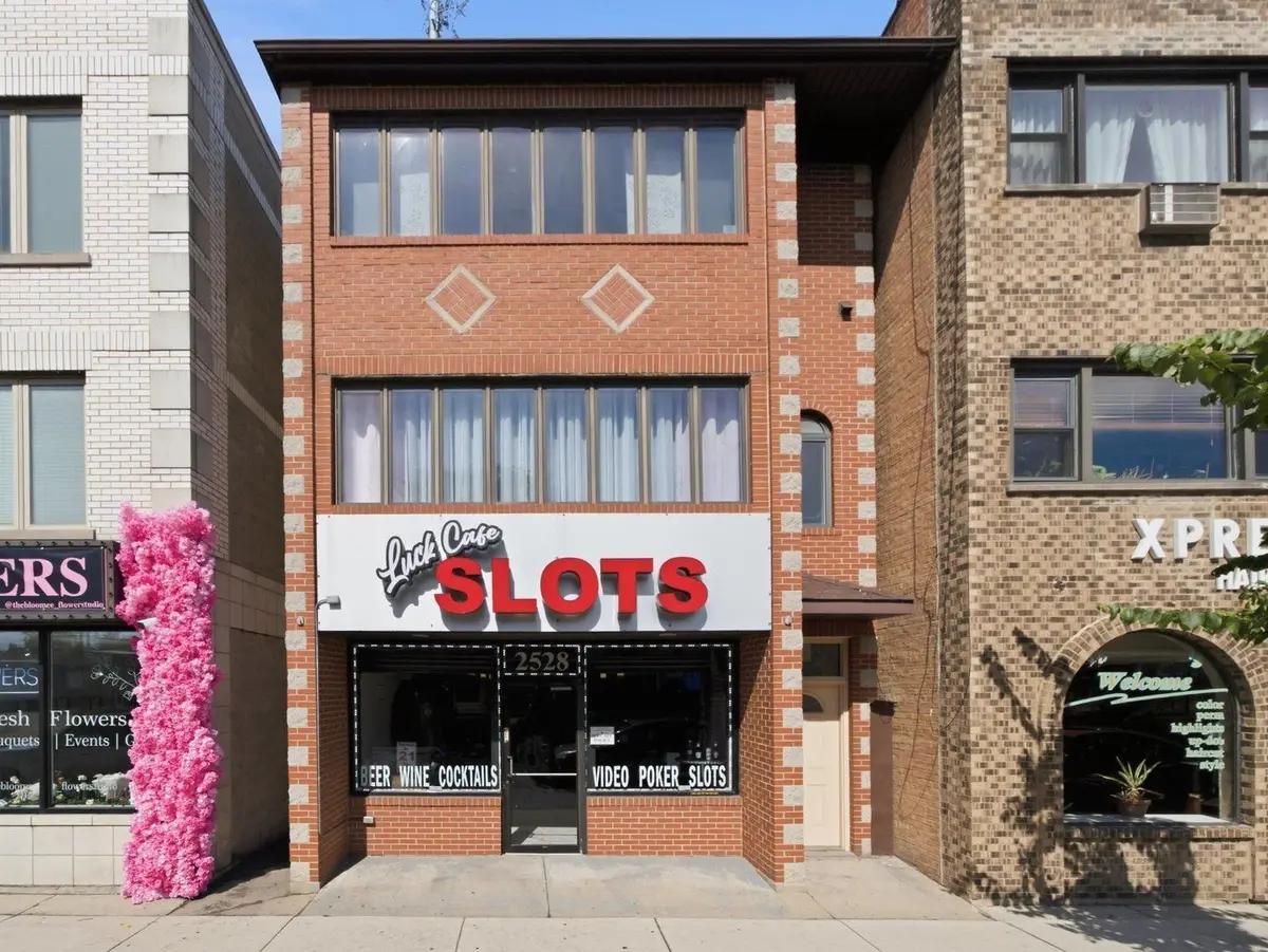 2528 N Harlem Avenue