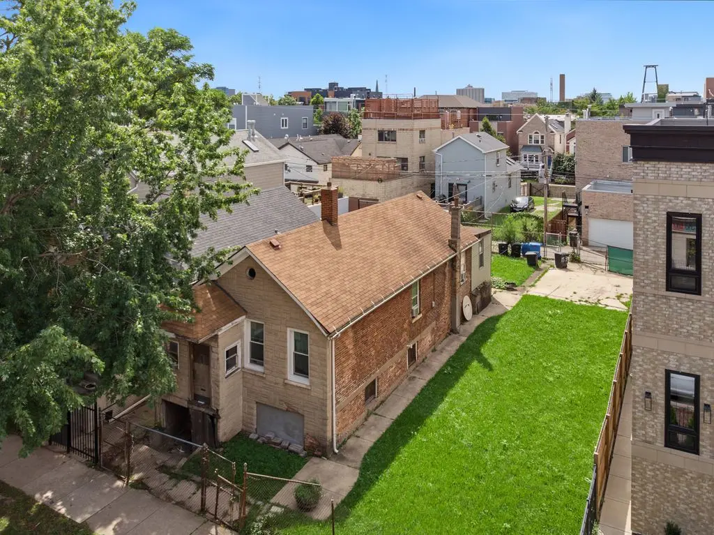 1839 W Ohio Street