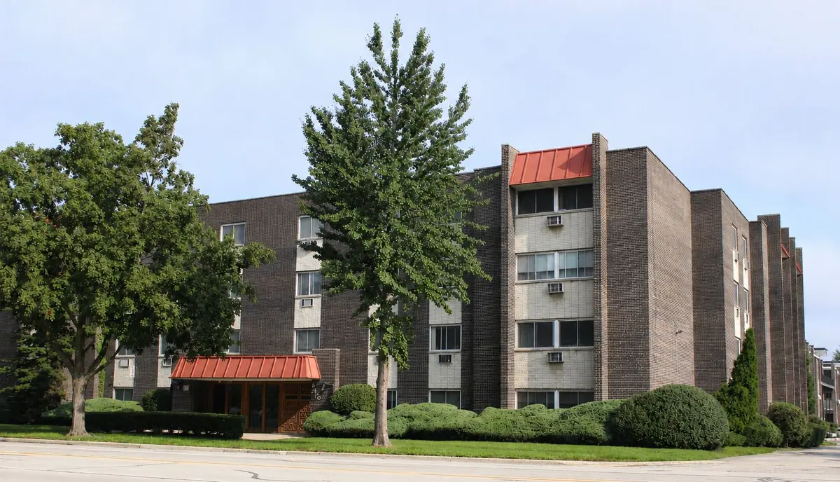 4700 OLD ORCHARD Road