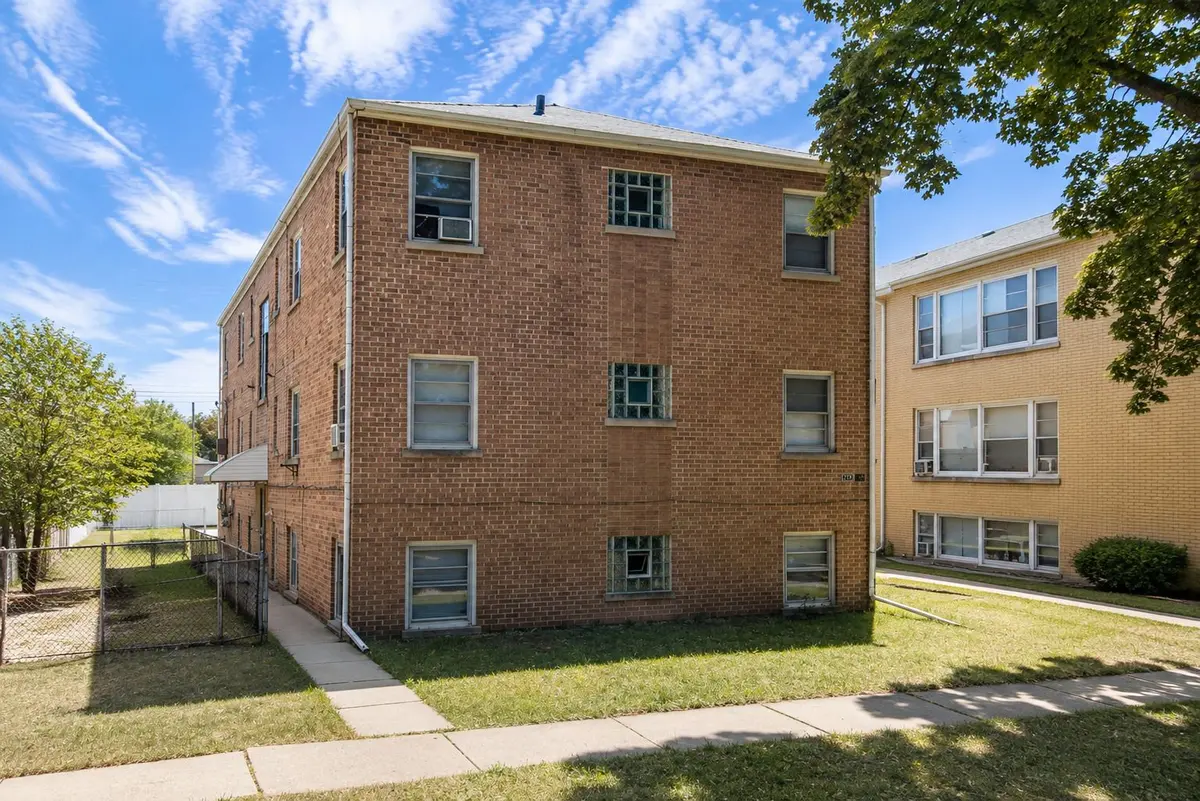 2743 N 72nd Court