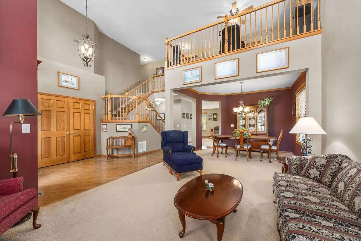 1813 Trevino Circle