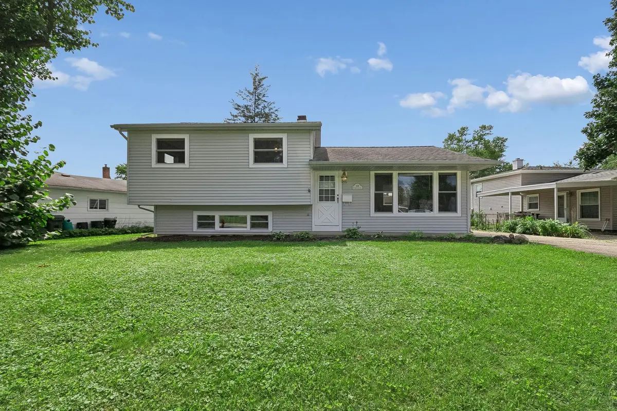 328 N Greenview Avenue