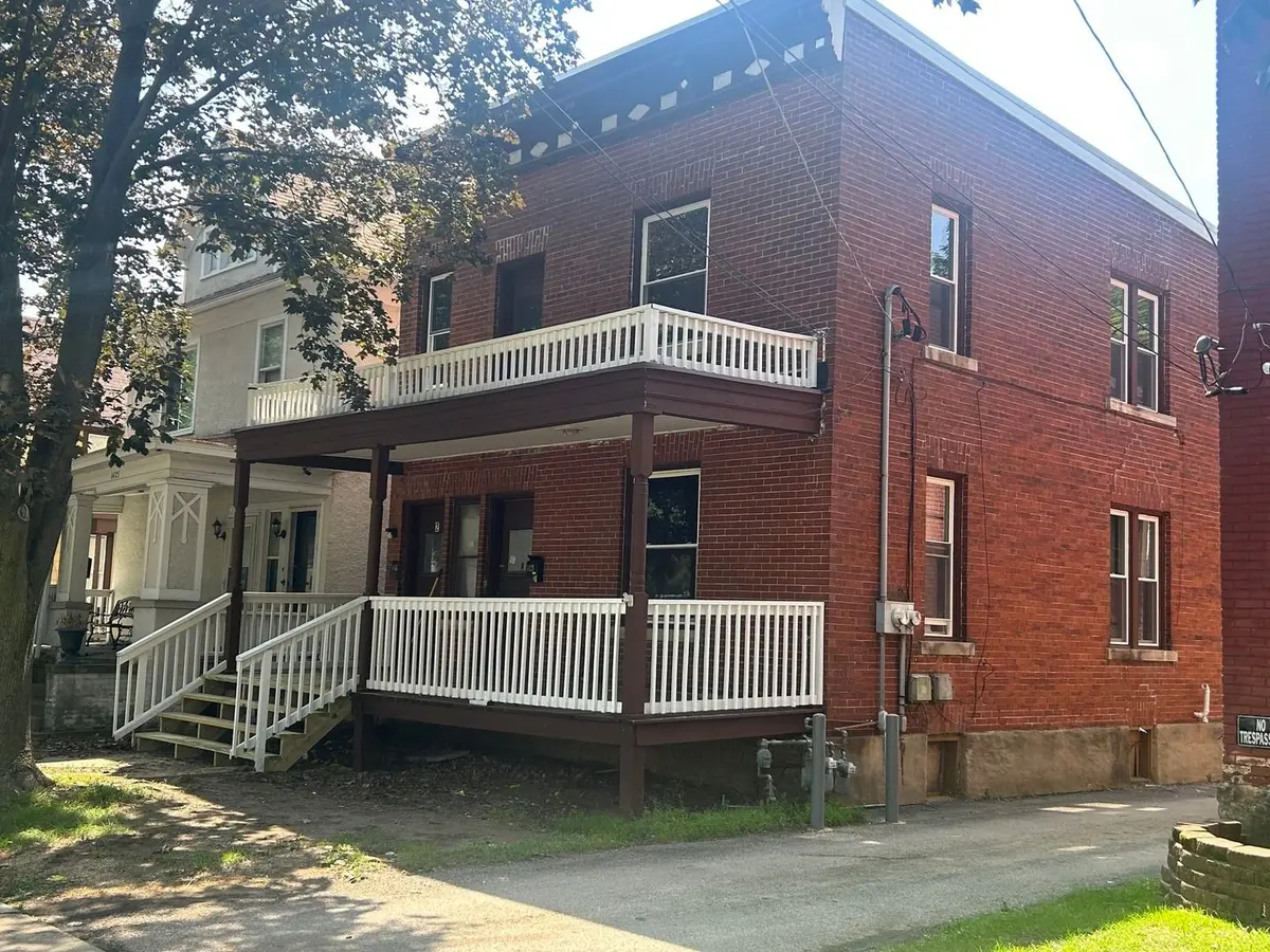 1421 CHARLES Street