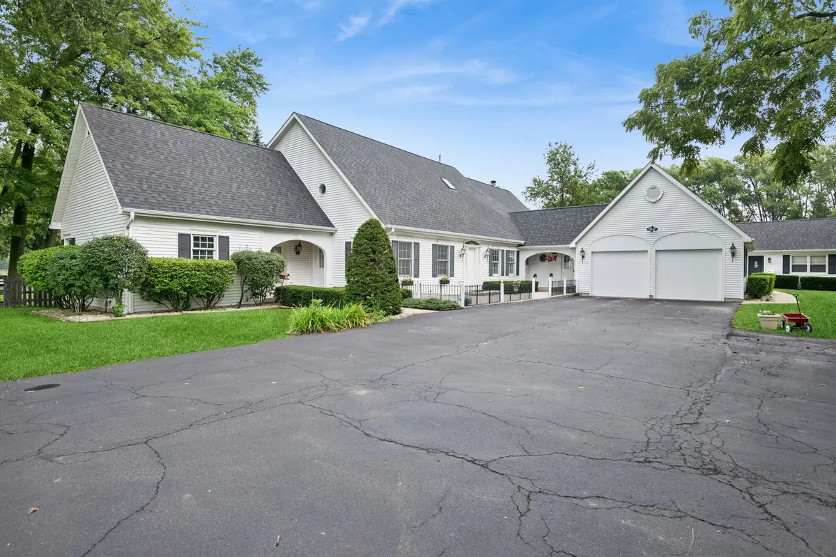 27490 W Wilmot Road
