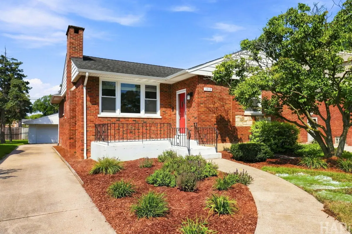 1512 Portsmouth Avenue