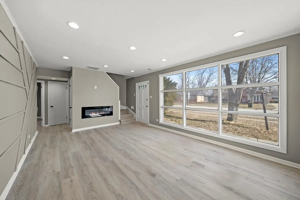 226 S Orchard Drive